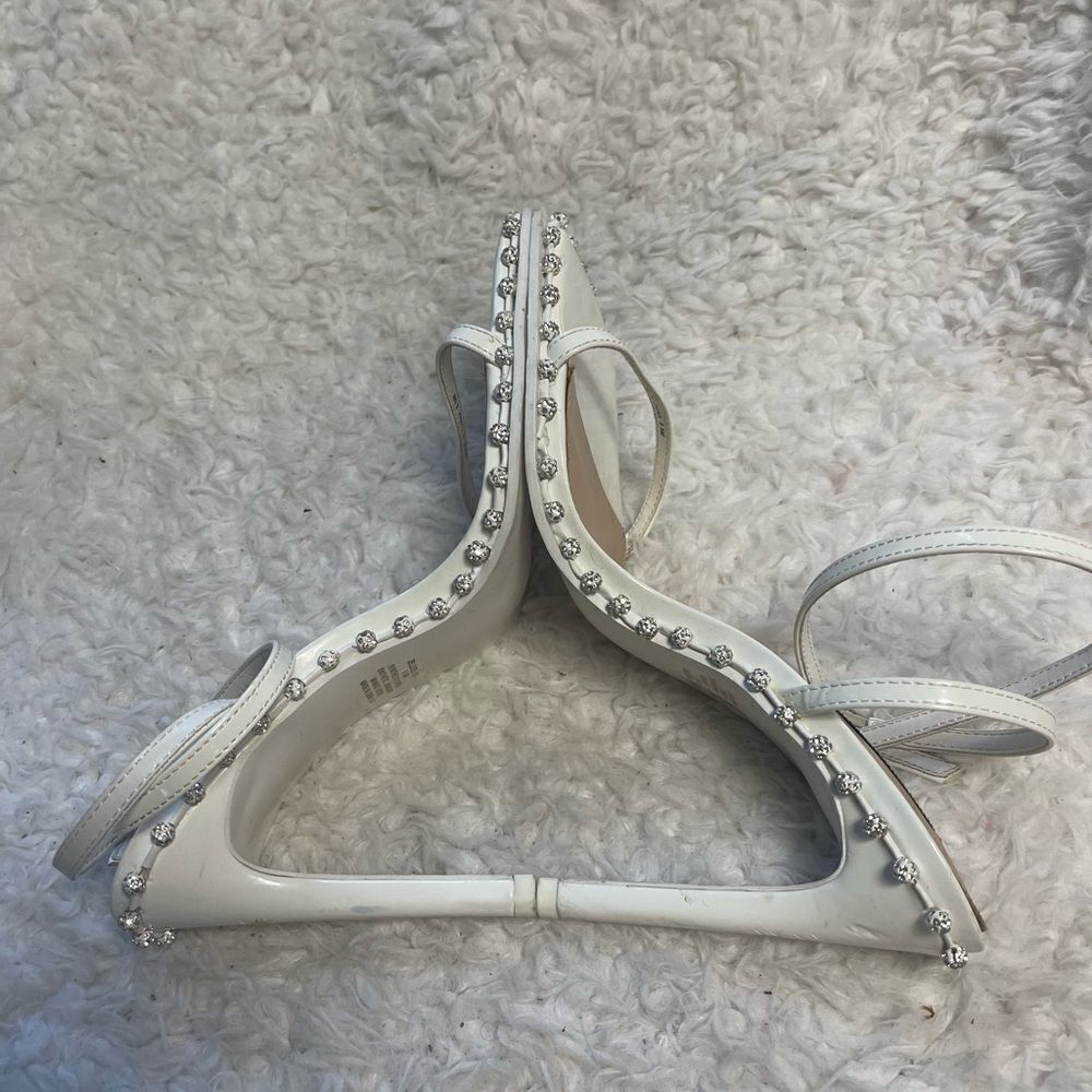 Steve Madden synthetic White patent Ankle Strap heels Rhinestones accents SZ8.5M - Picture 4 of 10